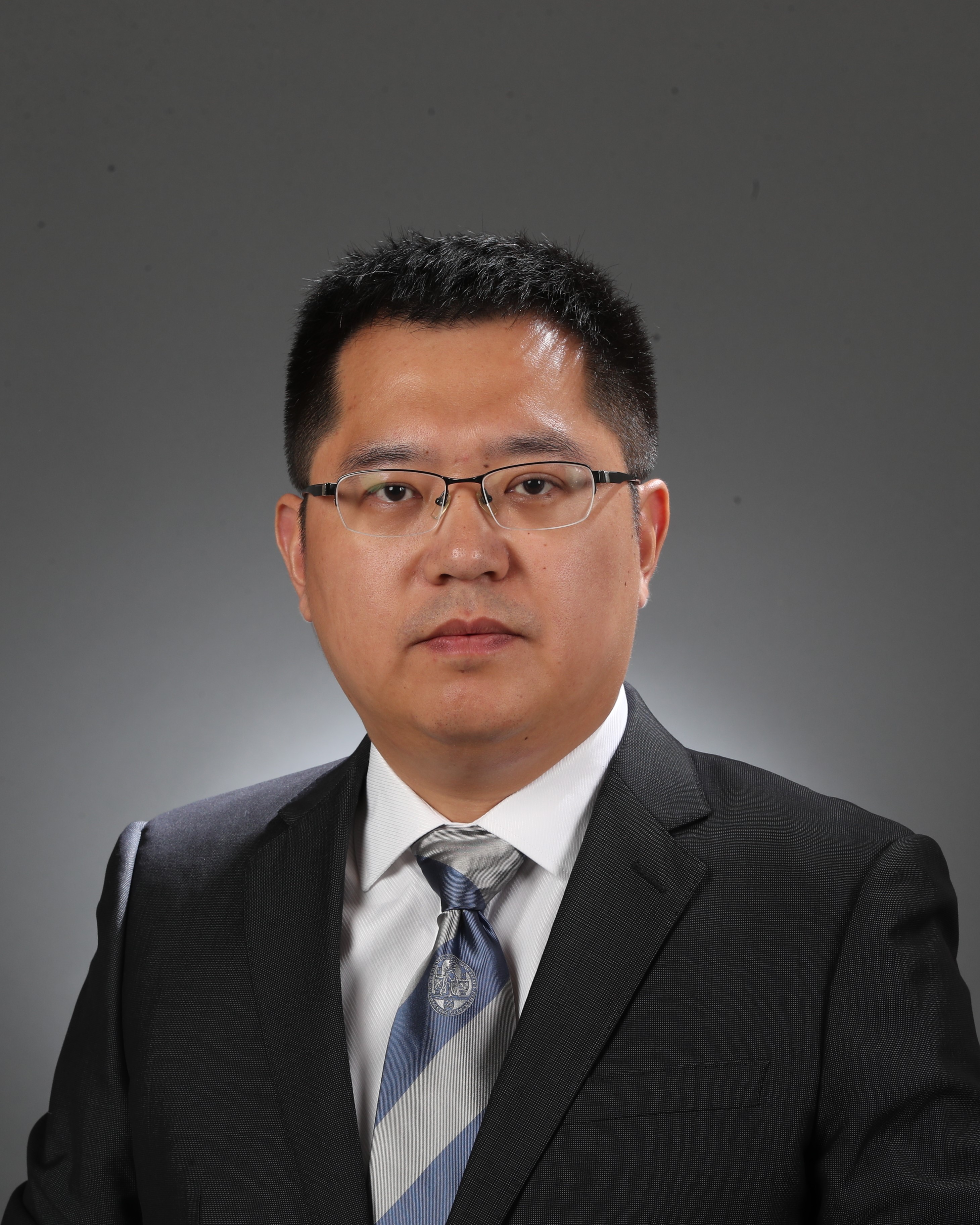 乐投在线创新论坛第一千二百二十六讲暨120周年校庆年系列活动：三个罂粟属物种染色体级基因组揭示BIA通路补丁式跳跃演化机制